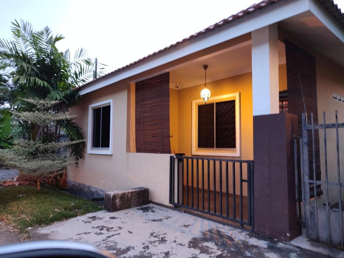 Mini Green Homestay กูไล ภายนอก รูปภาพ